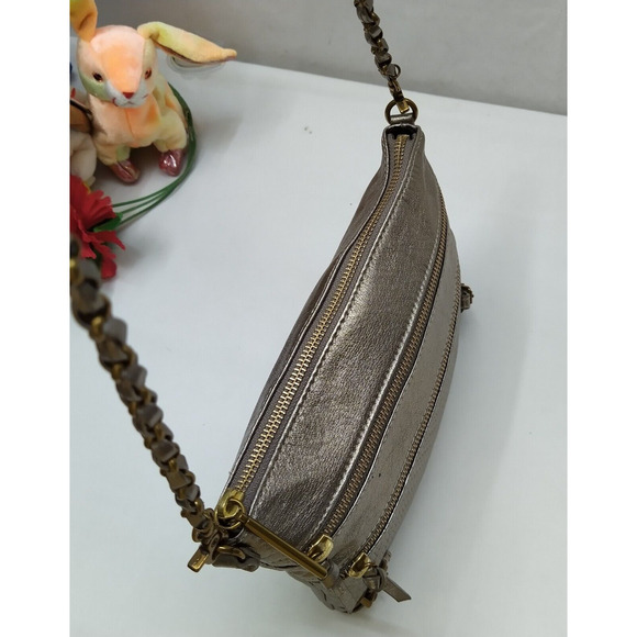 Elliott Lucca Metallic Gold Leather Zipper Closure Small Crossbody Bag - Picture 8 of 16